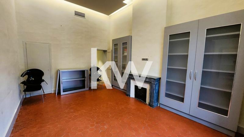 Bureau - 139 m² - 4 pièces