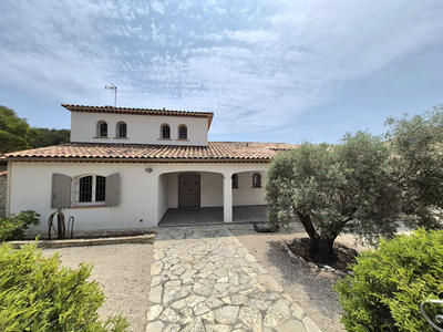 Maison - 170 m² - 5 pièces