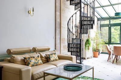 Maison contemporaine - 265 m² - 8 pièces