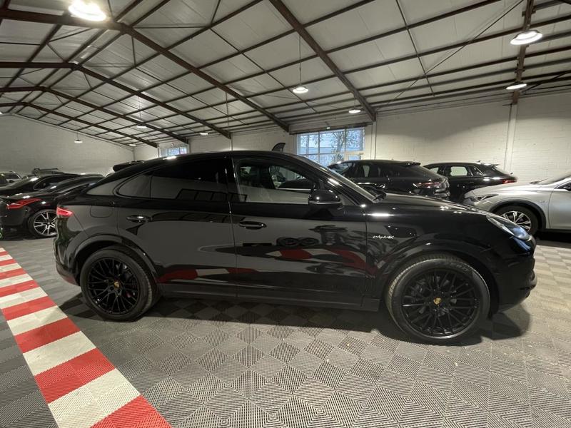 Porsche Cayenne Coupé 3.0 V6 462ch E-Hybrid -Carnet Porsche-Garantie Sur la Durée du Financement-Toit Pano-