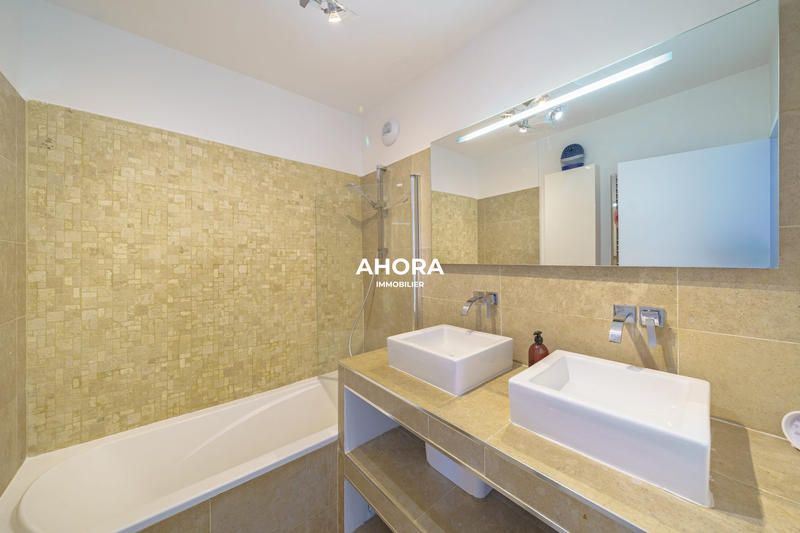 Appartement - 91 m² - 4 pièces