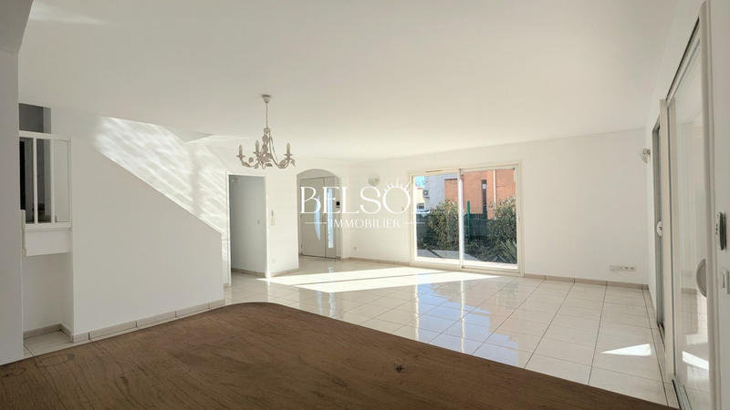 Maison traditionnelle - 144 m² - 5 pièces