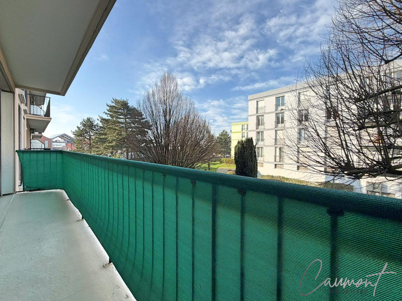 Appartement - 77 m² - 3 pièces