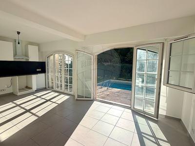 Maison - 82 m² - 4 pièces