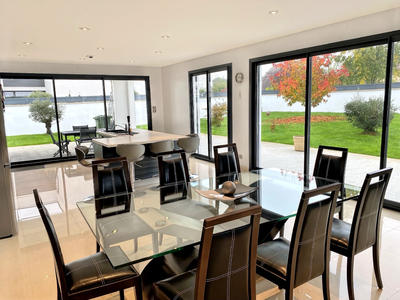 Villa - 150 m² - 6 pièces