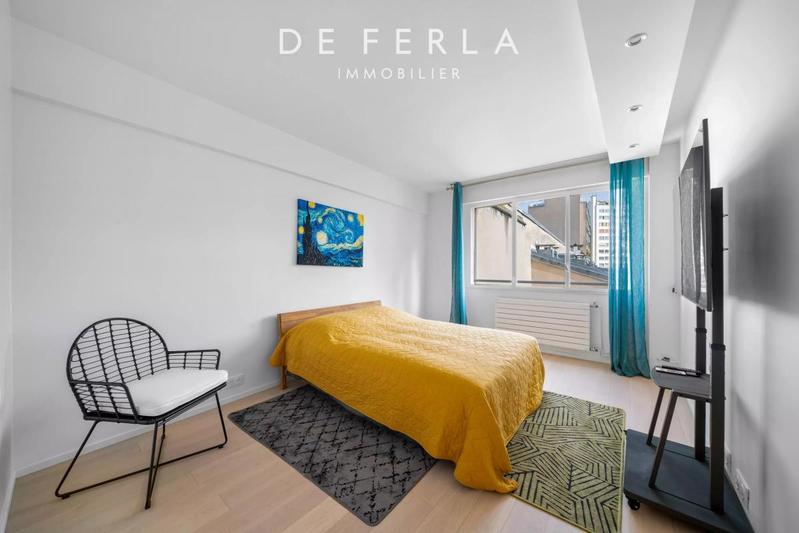 Appartement - 102 m² - 4 pièces