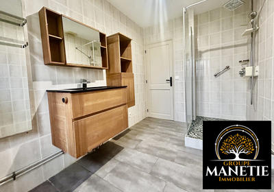 Maison - 146 m² - 6 pièces