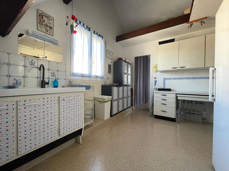 Appartement - 136 m² - 6 pièces