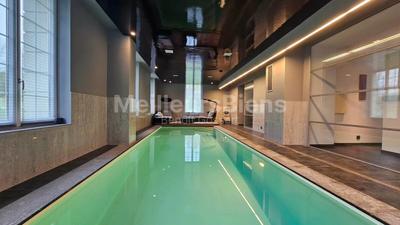 Château - 800 m² - 15 pièces