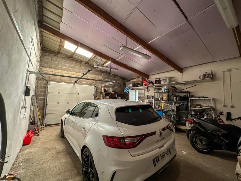 Maison - 150 m² - 5 pièces