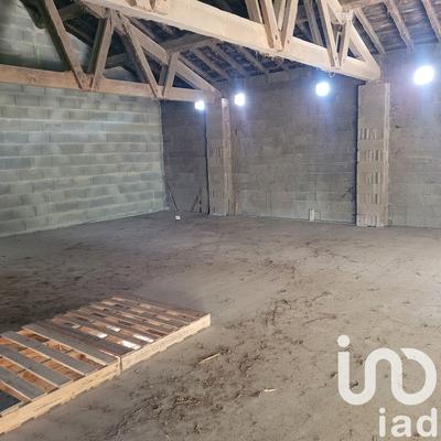 Maison - 165 m² - 4 pièces