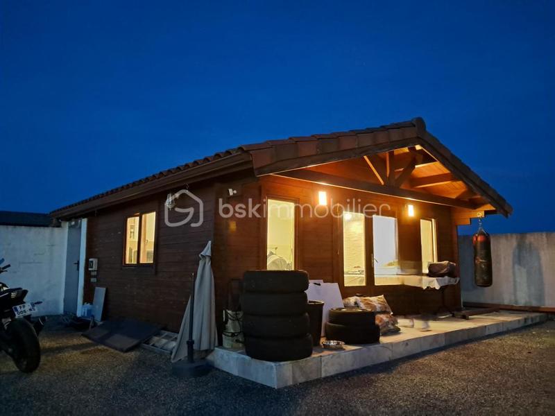 Maison - 95 m² - 4 pièces