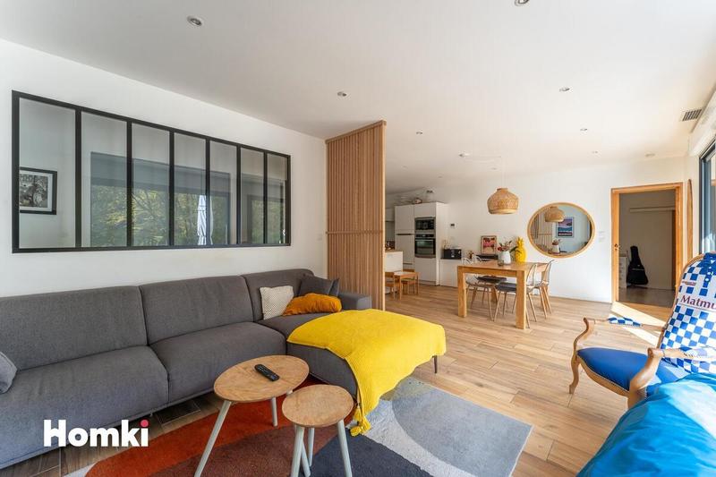 Maison - 125 m² - 5 pièces