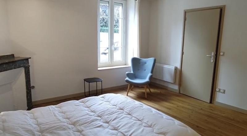 Chambre - 104 m² - 1 pièce