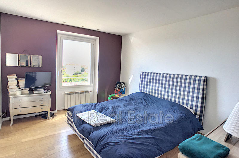 Appartement - 172 m² - 4 pièces