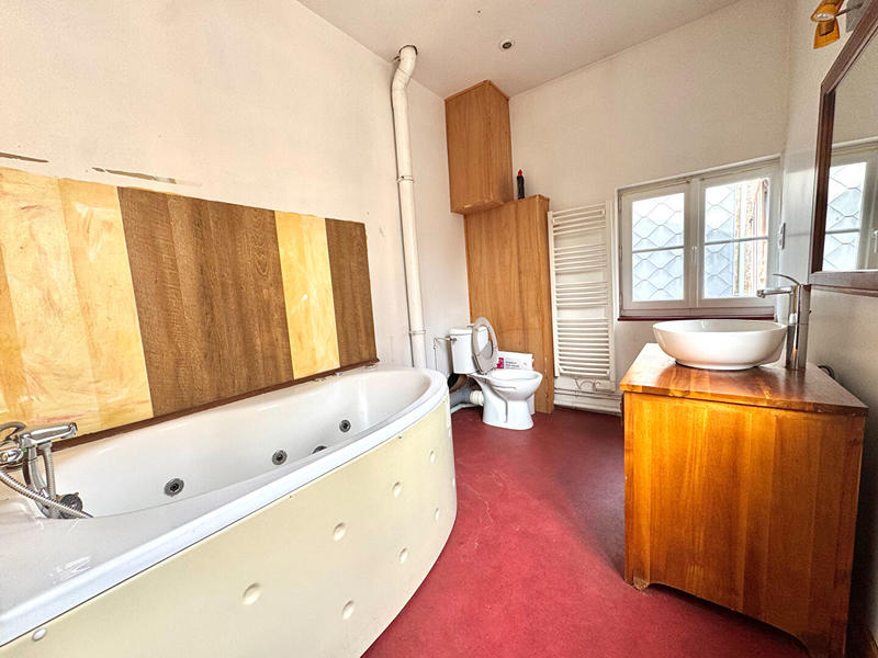 Maison - 98 m² - 5 pièces