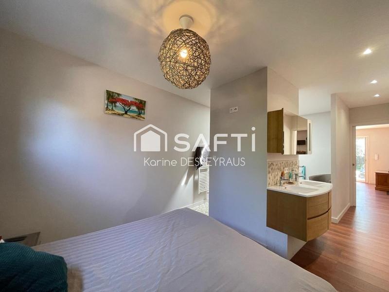 Maison - 161 m² - 6 pièces