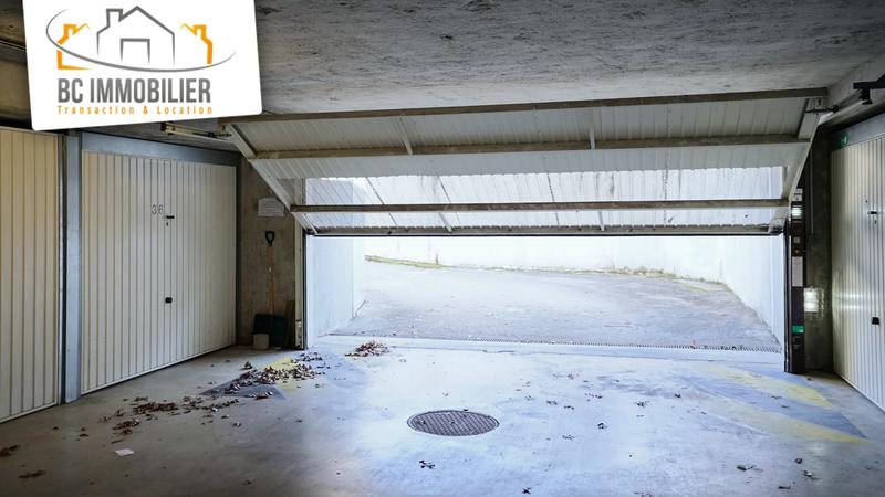 Parking / Garage - 14 m²