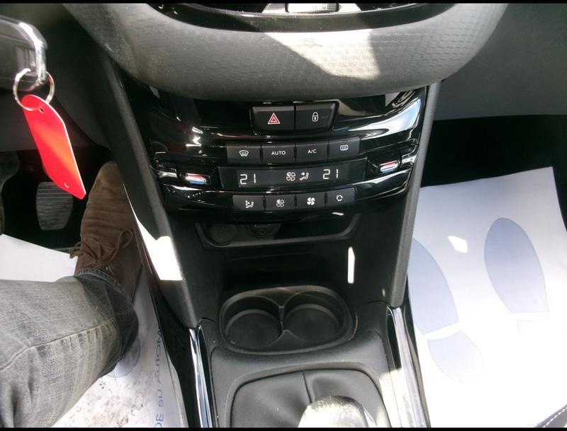 Peugeot 2008 Bhdi 100 Allure Business Bvm