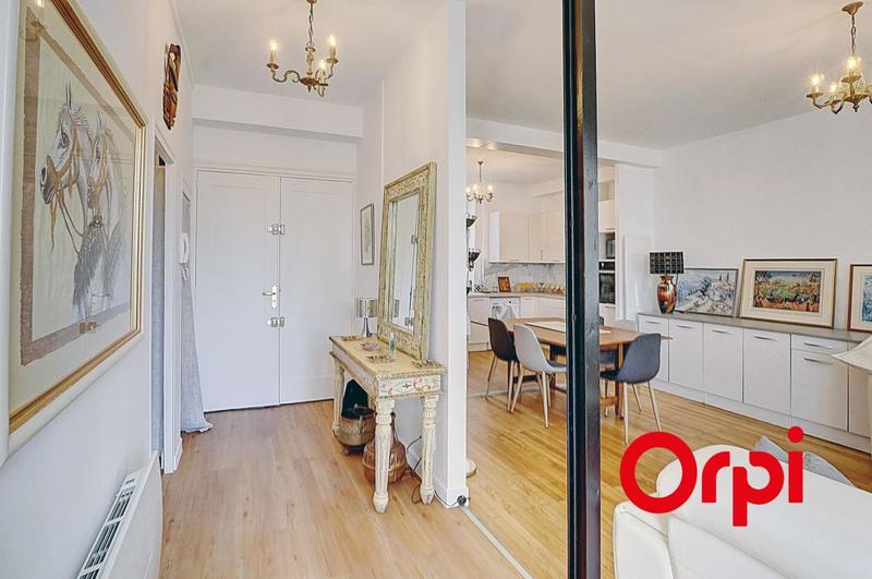 Appartement - 64 m² - 2 pièces