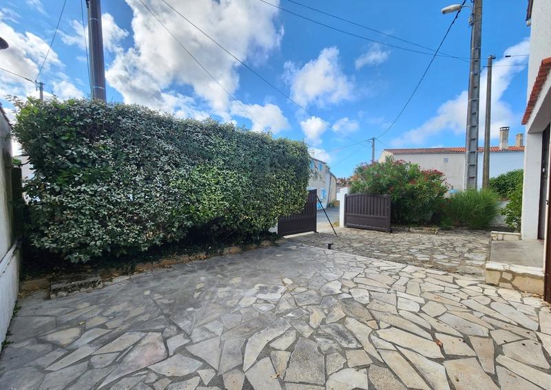 Maison de village - 120 m² - 4 pièces