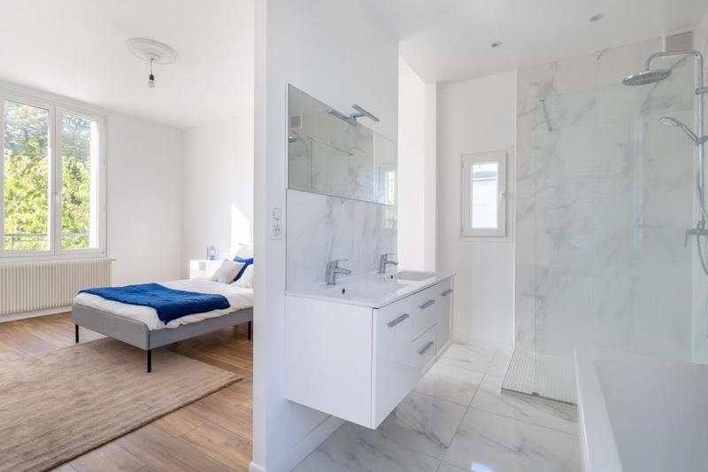 Villa - 170 m² - 6 pièces