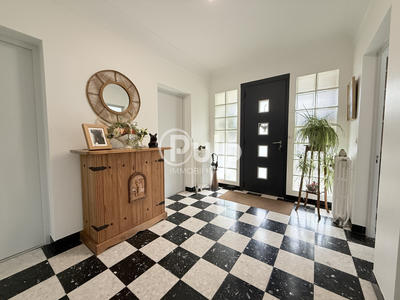 Pavillon - 100 m² - 3 pièces