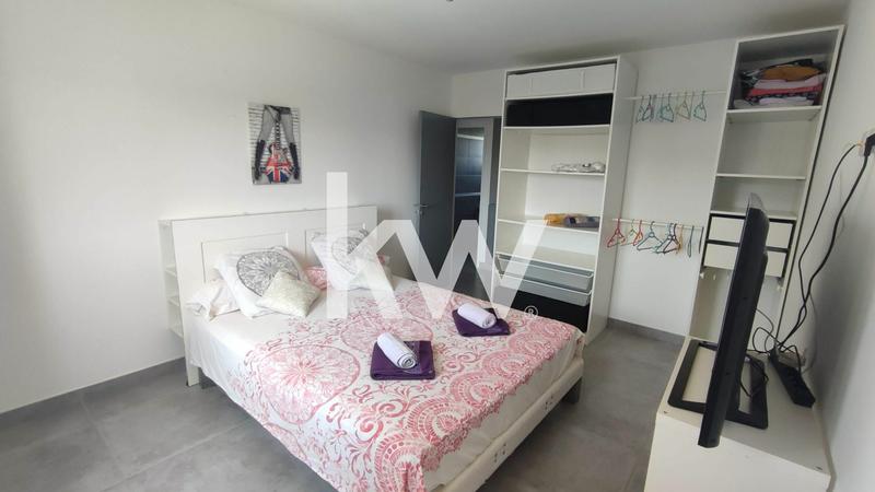 Maison - 180 m² - 7 pièces