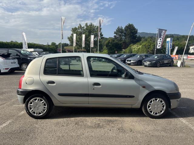 Renault Clio II 1.4i 75ch