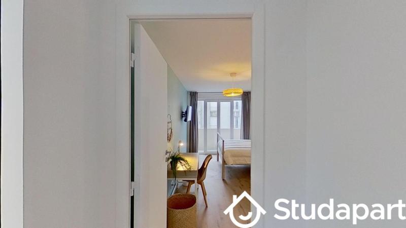 Chambre - 12 m² - 1 pièce