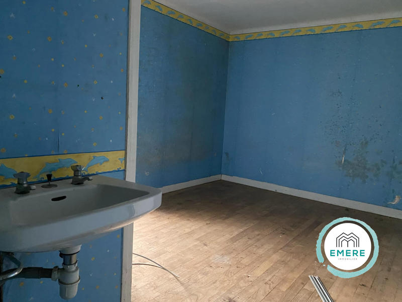 Maison - 265 m² - 11 pièces