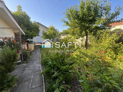 Maison - 145 m² - 8 pièces