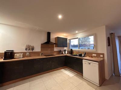 Appartement - 120 m² - 4 pièces