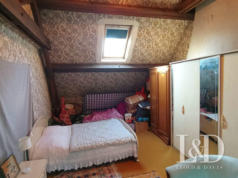 Maison - 170 m² - 6 pièces