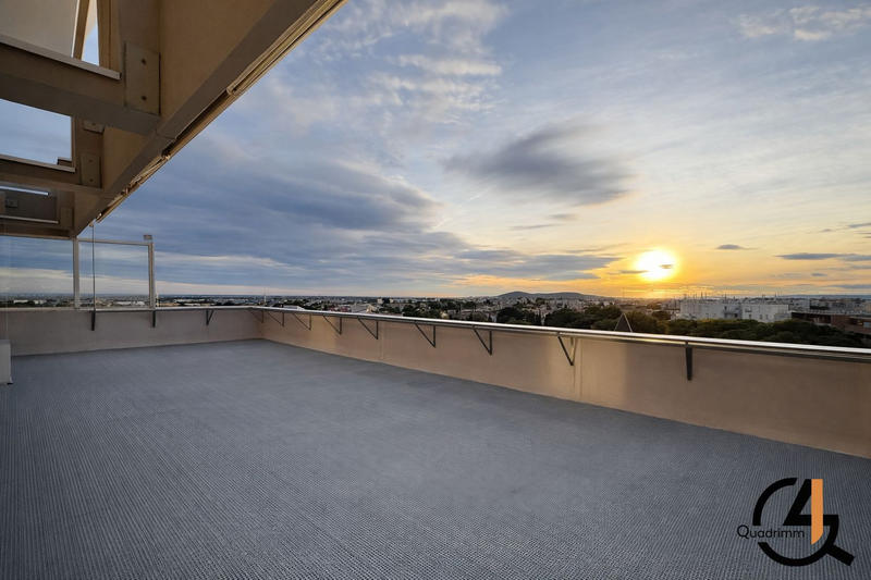 Duplex - 84 m² - 4 pièces