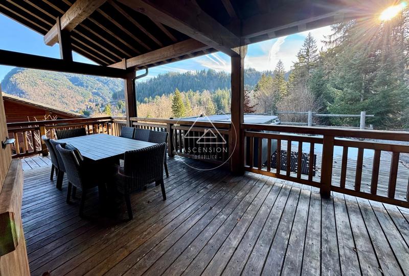 Châlet - 185 m² - 6 pièces