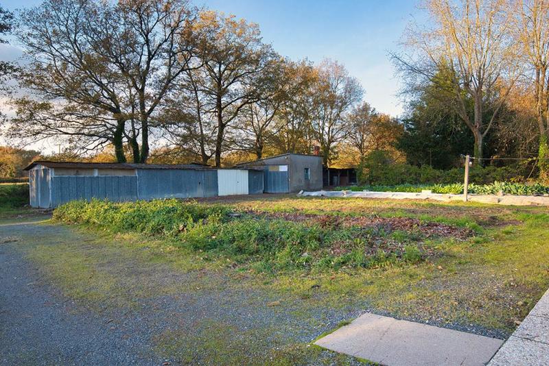 Terrain constructible - 2 018 m²