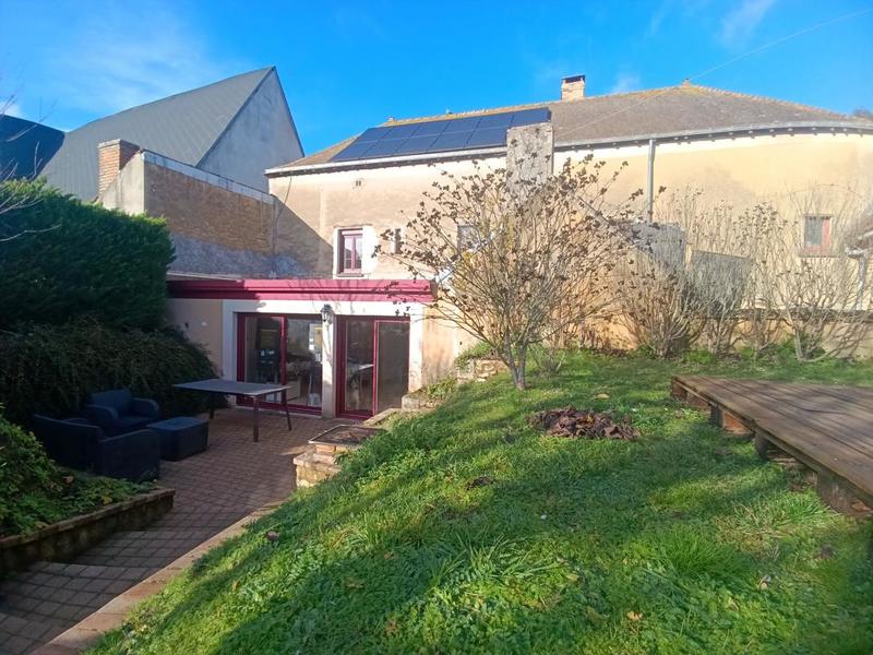 Maison - 122 m² - 5 pièces