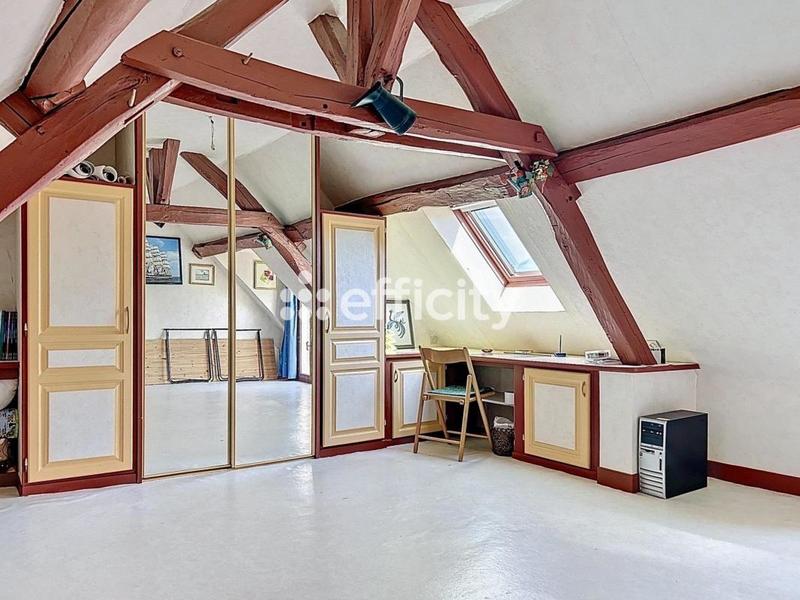 Maison - 197 m² - 10 pièces