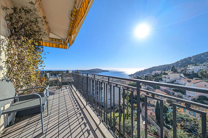 Appartement - 100 m² - 3 pièces