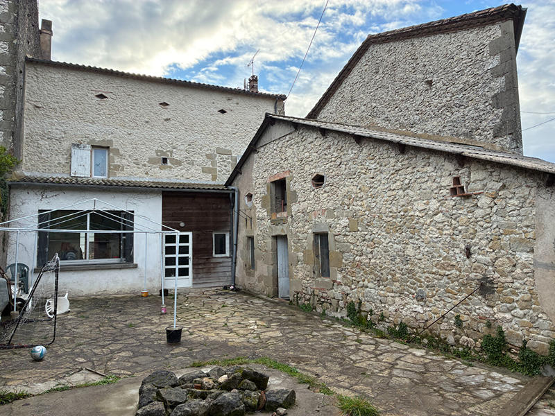 Maison - 155 m² - 5 pièces