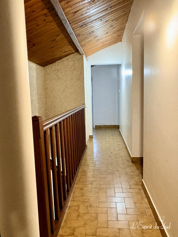 Maison - 161 m² - 7 pièces