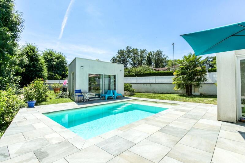 Maison - 175 m² - 7 pièces