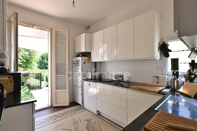 Maison - 188 m² - 7 pièces