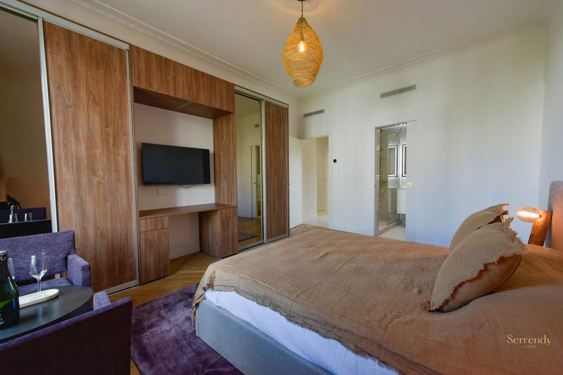 Appartement - 118 m² - 4 pièces