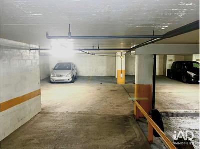 Parking - 12 m²