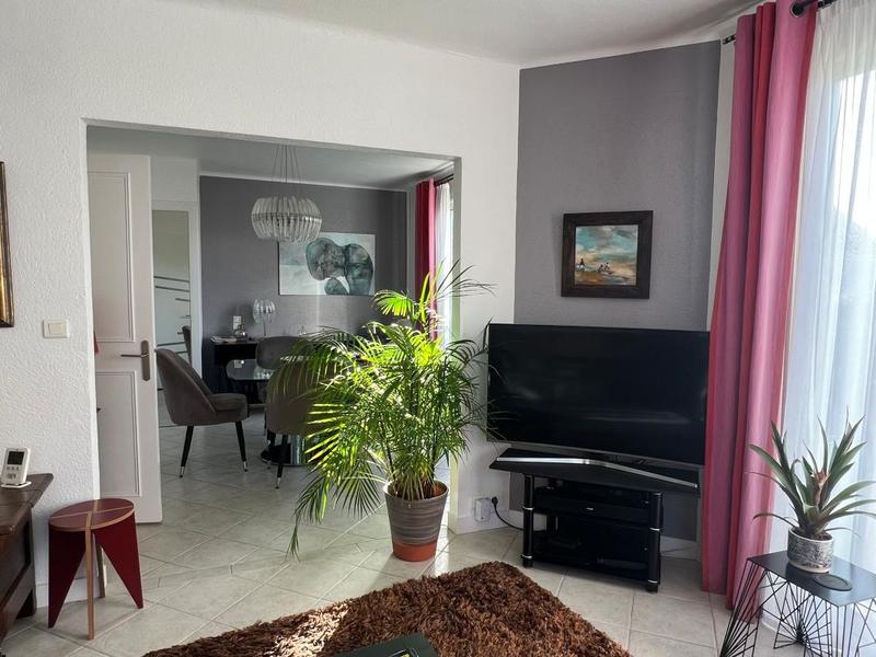 Maison - 87 m² - 4 pièces