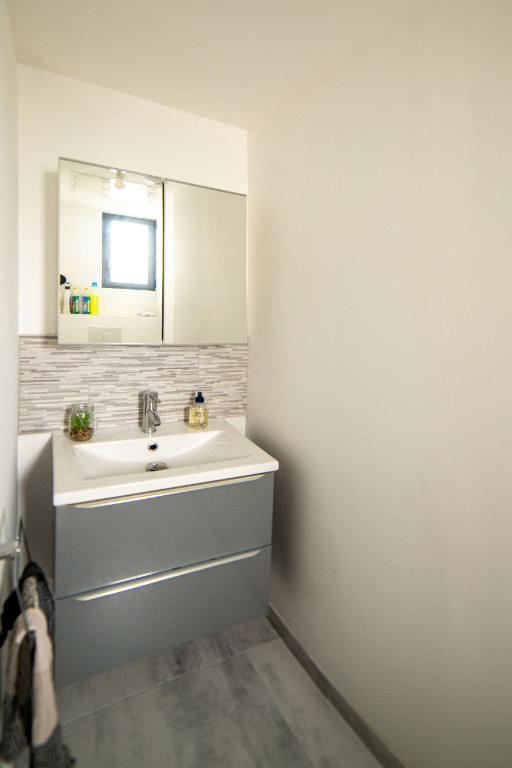 Maison - 96 m² - 4 pièces