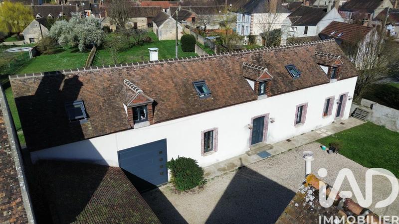 Maison - 178 m² - 8 pièces