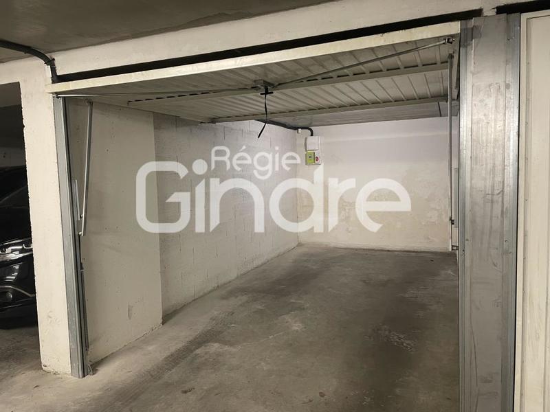 Garage - 12 m²